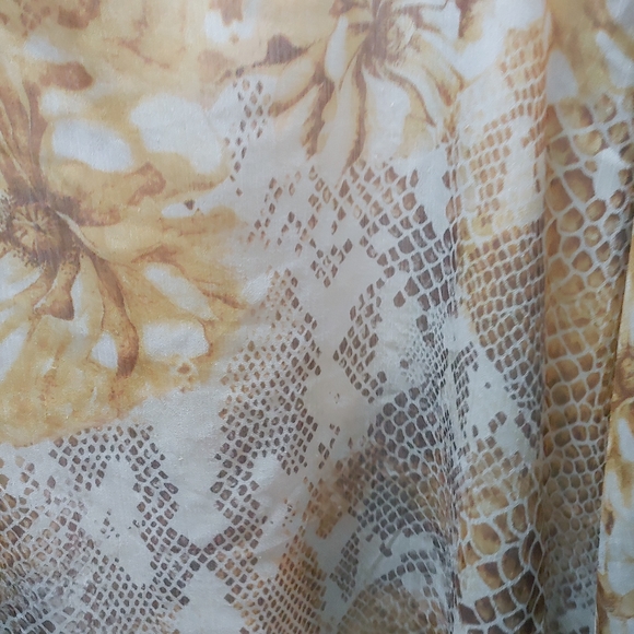 JM Collection- - Picture 3 of 10